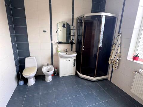 дом по адресу Грушевського