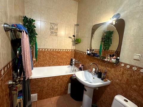 квартира за адресою Толстого Льва пл., 15
