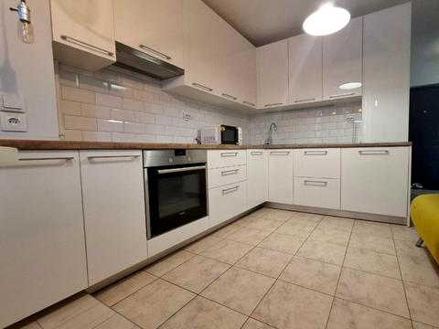 квартира за адресою Пантелеймона Куліша вул. (Челябінська), 17