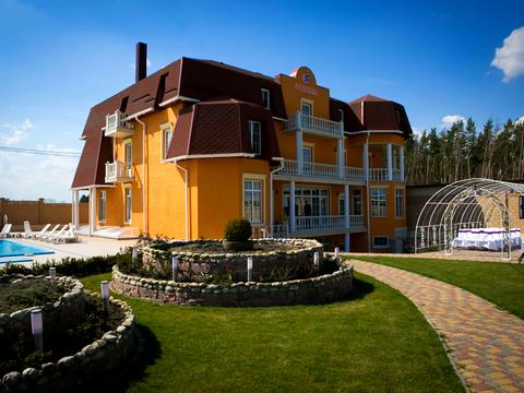 коммерческая по адресу солов'їна, 1