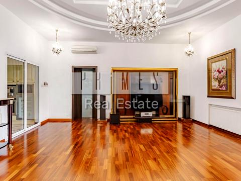 будинок за адресою Берегова вул.