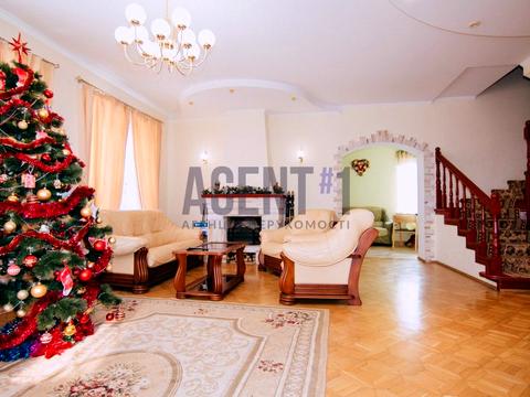 дом по адресу вул.Майская