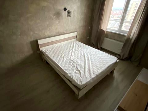 квартира за адресою Перлинна вул., 11
