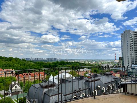 квартира за адресою Володимира Короткевича вул. (Добролюбова), 4