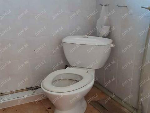 будинок за адресою Центральна, 1