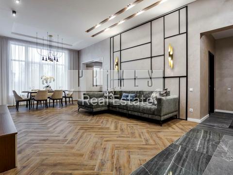 будинок за адресою Центральна вул.