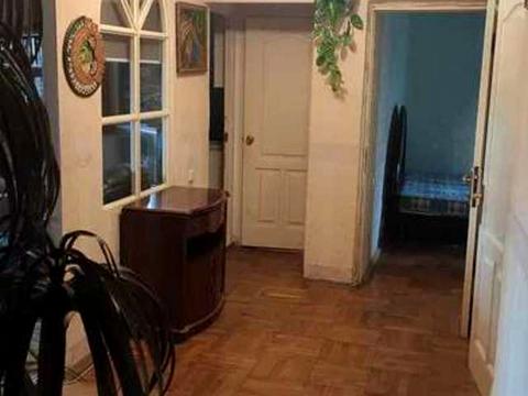 квартира за адресою Симиренка вул., 2/16