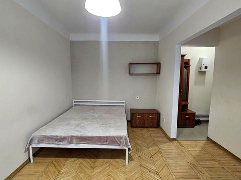 квартира за адресою Олеся Гончара вул., 65-А