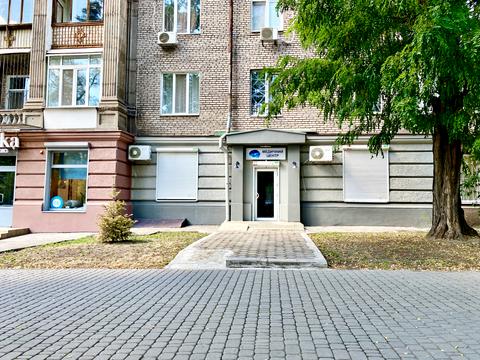 комерційна за адресою Маяковського просп., 4