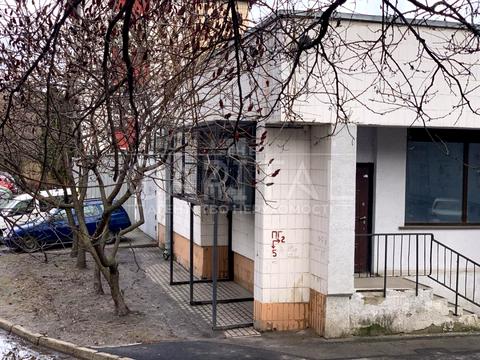 коммерческая по адресу Лукьяновская ул., 1