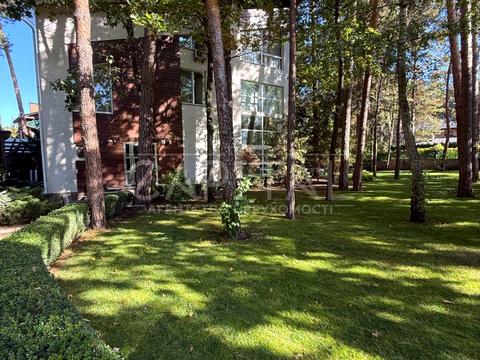 будинок за адресою смт. Козин, Миру вул.