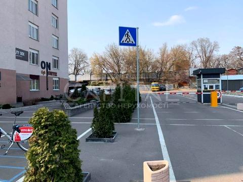 коммерческая по адресу Ушинского ул., 40