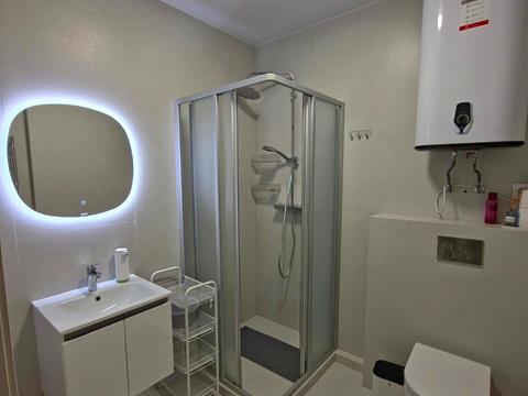 квартира за адресою Олеся Бердника вул., 1-Г