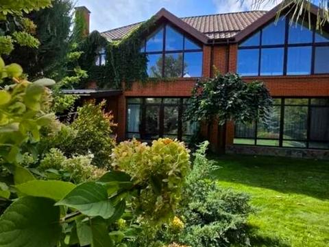 дом по адресу Переволочанська ул. (Новочеркасская)