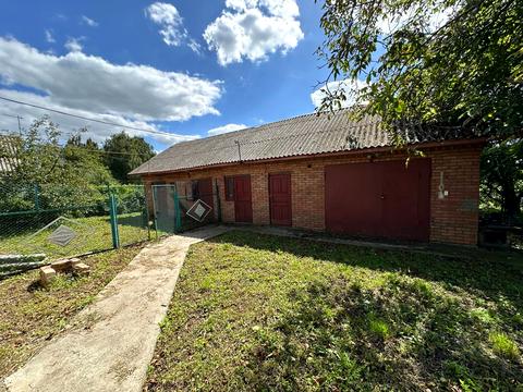 будинок за адресою Молодіжна, 2