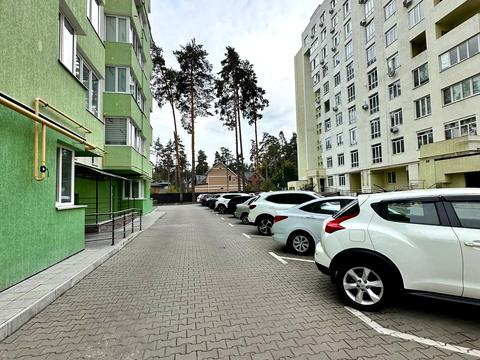комерційна за адресою Лісова вул., 6