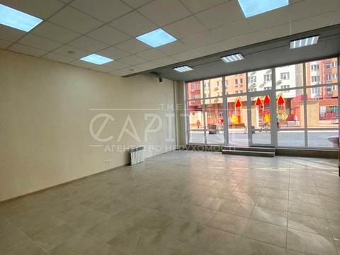 комерційна за адресою Федора Ернста вул., 16-А