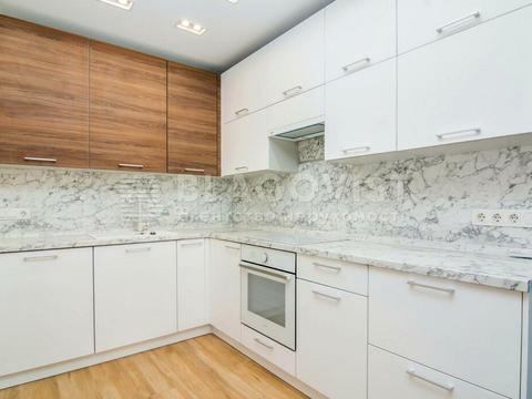 квартира по адресу Софии Русовой ул., 7