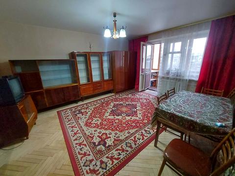 квартира за адресою Леоніда Каденюка просп. (Юрія Гагаріна), 12/1