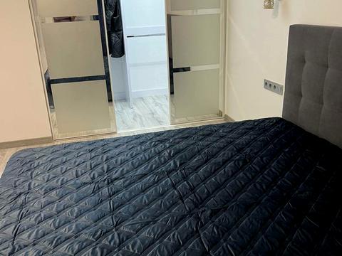 квартира за адресою Олеся Бердника вул., 1-Д