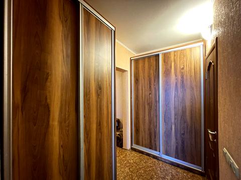 квартира за адресою Червоної Калини просп. (Володимира Маяковського), 4-Б