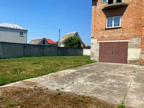 будинок за адресою Дорошенка вул., 19