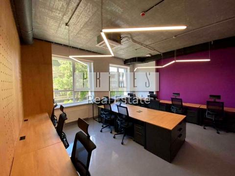 коммерческая по адресу Полевая ул., 38