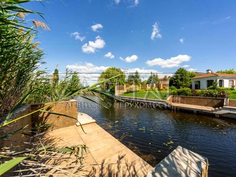 дом по адресу Старокиевская ул.