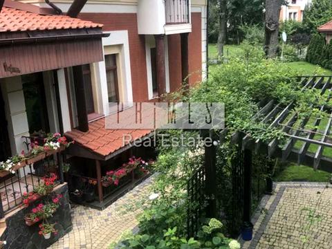 будинок за адресою Миколи Юнкерова вул.