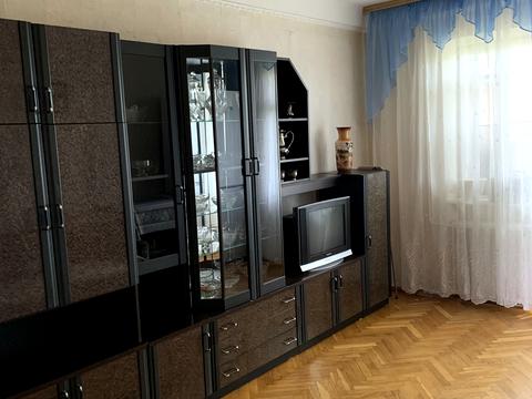 квартира за адресою Ореста Левицького вул. (Академіка Курчатова), 3-А