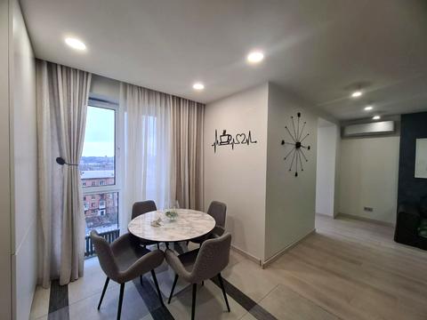 квартира за адресою Незалежності вул. (Титова), 17-А