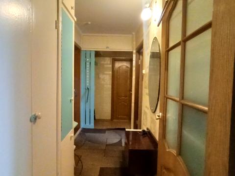 квартира за адресою Романа Шухевича просп. (Генерала Ватутіна), 2