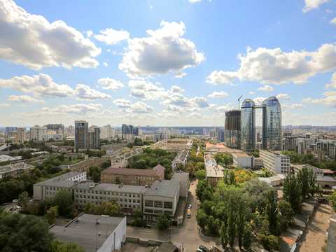 комерційна за адресою Київ, Євгена Коновальця вул. (Щорса), 44-А