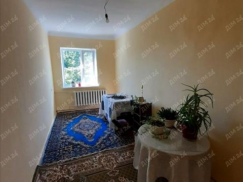 будинок за адресою Центральна, 1