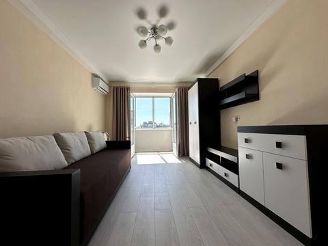 квартира за адресою Івана Миколайчука вул. (Серафимовича), 9