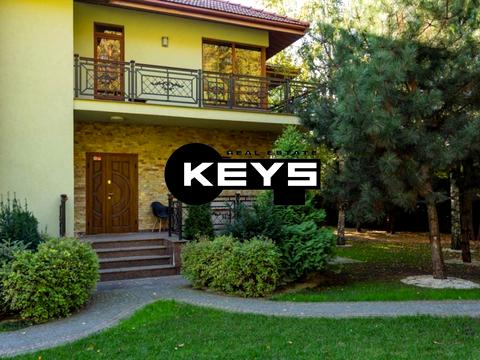 будинок за адресою Синьоозерна вул., 10