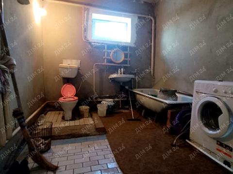 будинок за адресою Центральна, 1