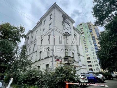 комерційна за адресою Панаса Мирного вул., 1