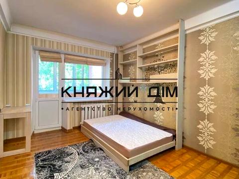 квартира за адресою Солом'янська вул., 18-А