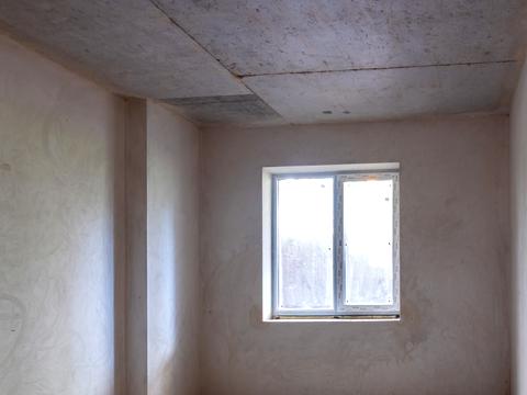 комерційна за адресою Радистів вул., 40