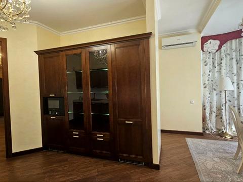 квартира по адресу Леси Украинки бульв., 7-А
