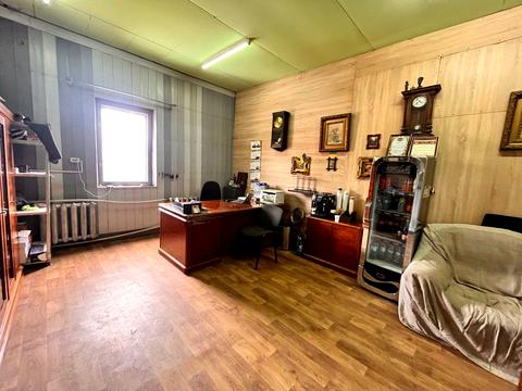 комерційна за адресою 1-й Олексія Миргородського пров., 3