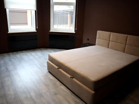 дом по адресу дніпровська, 71