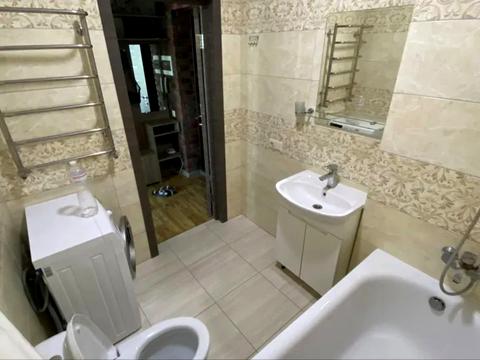 квартира за адресою Єдності вул., 5