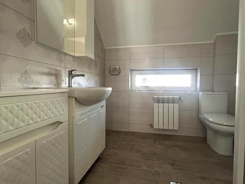 будинок за адресою Лугова