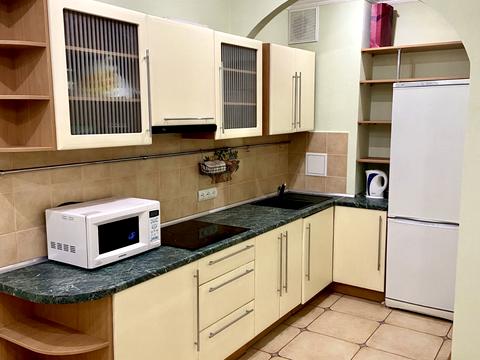 квартира за адресою Микільсько-Слобідська вул., 6-В