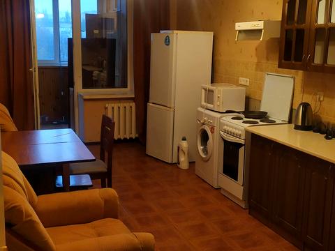 квартира за адресою Миколи Голего вул. (Лебедєва-Кумача), 5