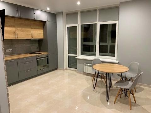 квартира по адресу Драгоманова ул., 10