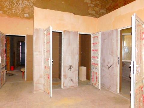 комерційна за адресою Вишнева, 8