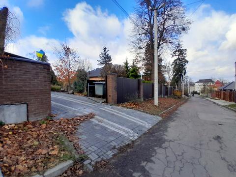 участок по адресу Лысенко ул.